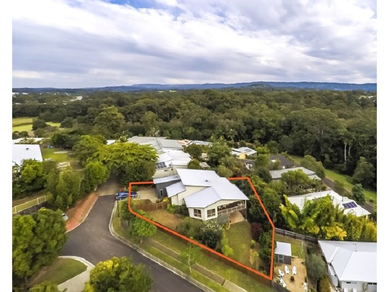 6 Rainbow Court, Woombye QLD 4559