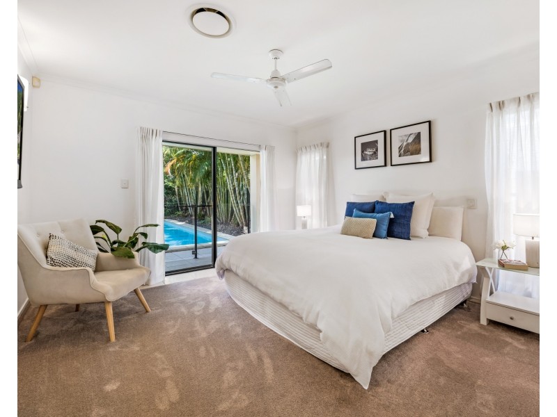 24  Hetherington Drive, Twin Waters QLD 4564