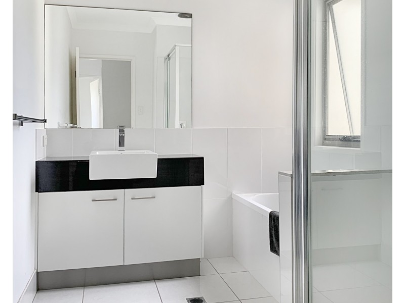 7 Serenity Circuit, Maroochydore QLD 4558