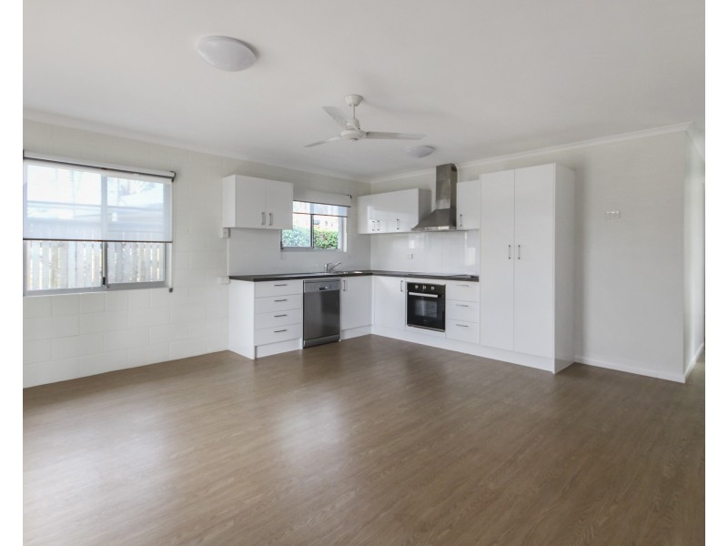 1/26 Boolagi Dr, Wurtulla QLD 4575