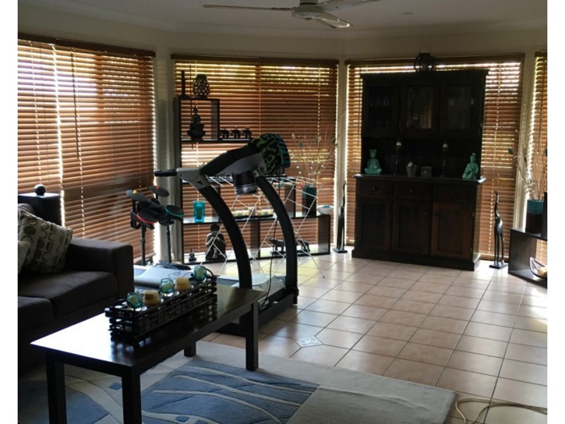 5 Bronte Court, Sippy Downs QLD 4556