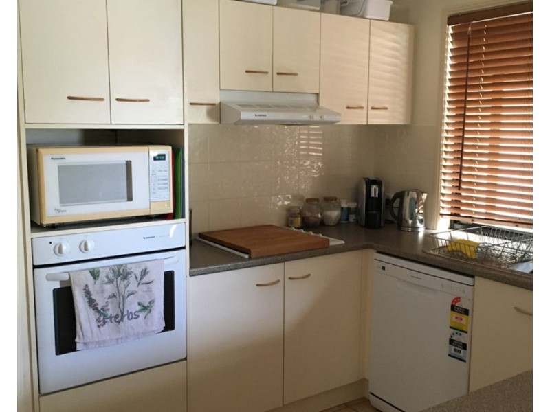 5 Bronte Court, Sippy Downs QLD 4556