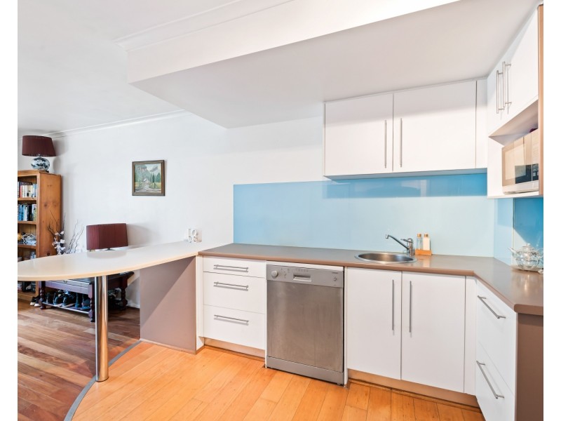 4/18 Blanck Street, Maroochydore QLD 4558