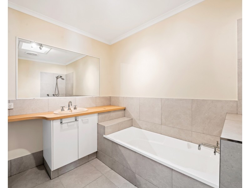 4/18 Blanck Street, Maroochydore QLD 4558