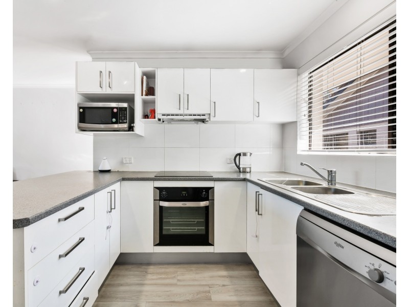 4/6 Phillip St, Maroochydore QLD 4558