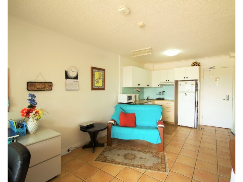242/180 Alexandra Parade, Alexandra Headland QLD 4572