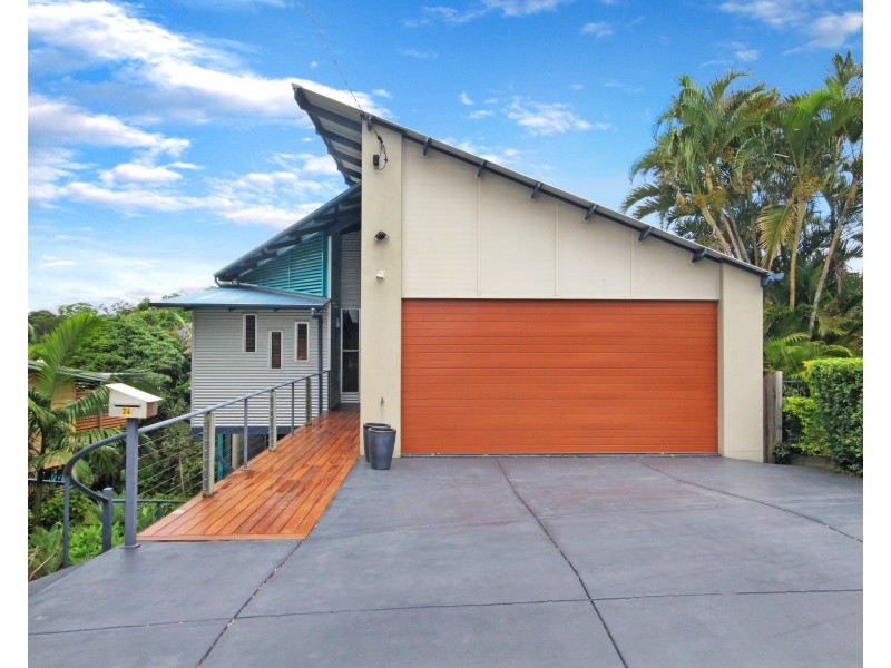 34  Yakola Parade, Alexandra Headland QLD 4572