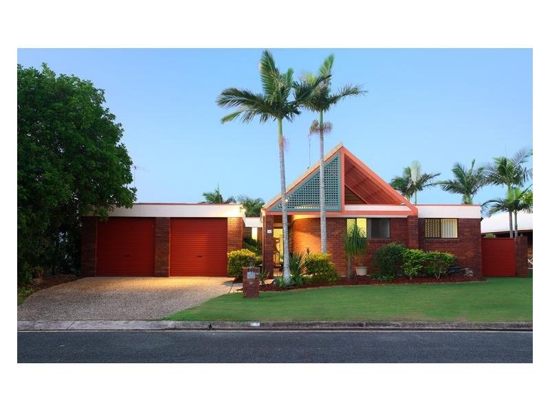 11  Yalanga Place, Mooloolaba QLD 4557