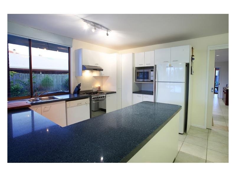 11  Yalanga Place, Mooloolaba QLD 4557