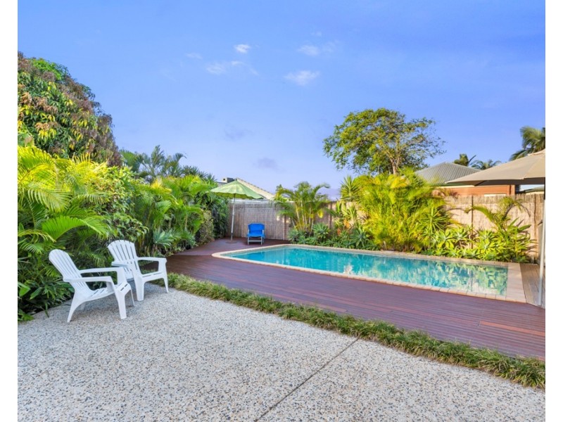24  Surf Road, Maroochydore QLD 4558