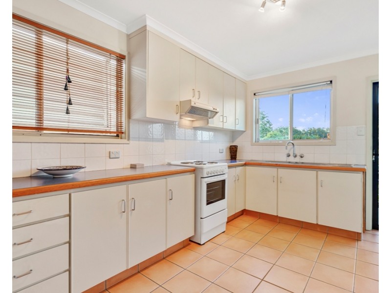 24  Surf Road, Maroochydore QLD 4558