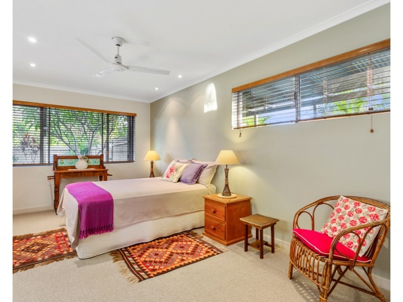 24  Surf Road, Maroochydore QLD 4558