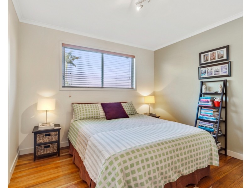 24  Surf Road, Maroochydore QLD 4558