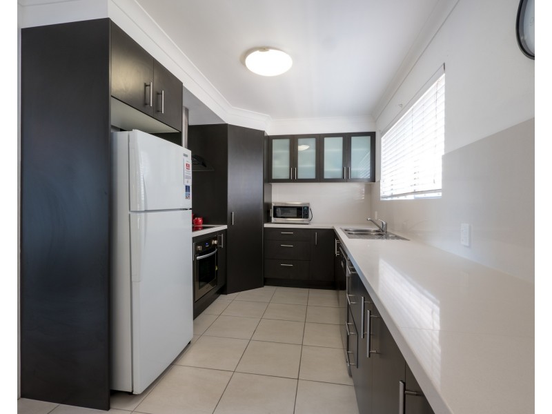 1/61 Minchinton Street, Caloundra QLD 4551