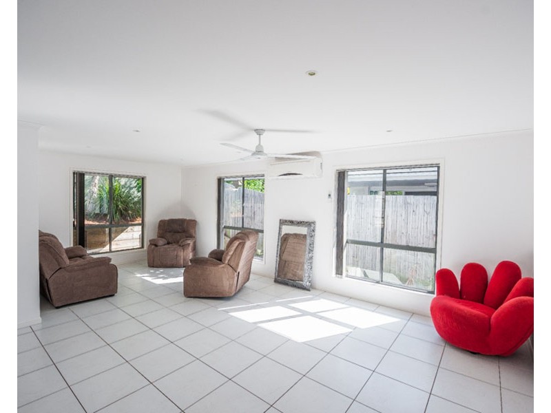 76 Frogmouth  Circuit, Mountain Creek QLD 4557