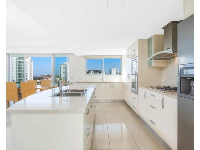 31/62-64 Sixth Avenue, Maroochydore QLD 4558