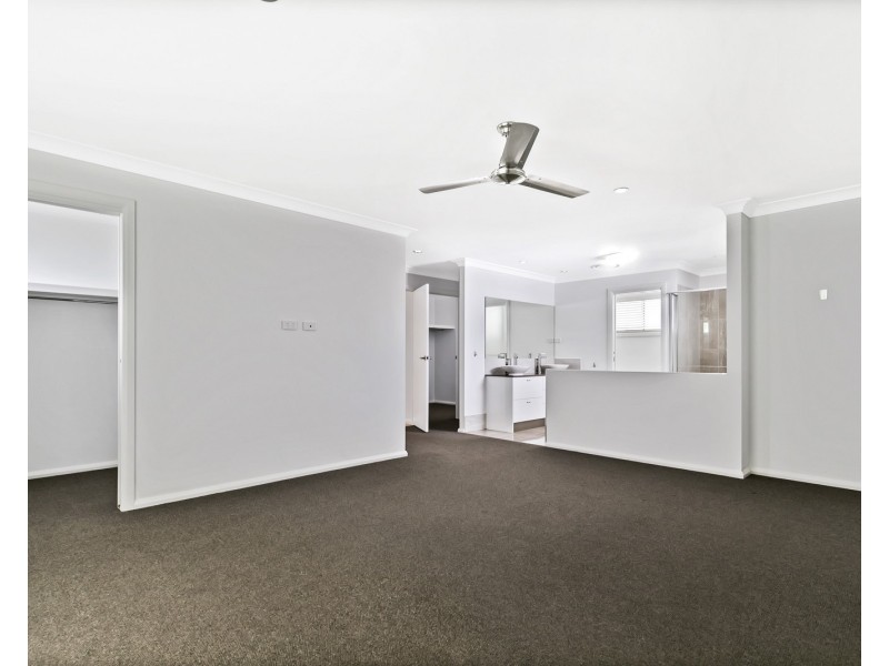 1/73 Memorial Avenue, Maroochydore QLD 4558