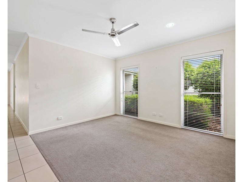1/8 Camden Way, Maroochydore QLD 4558