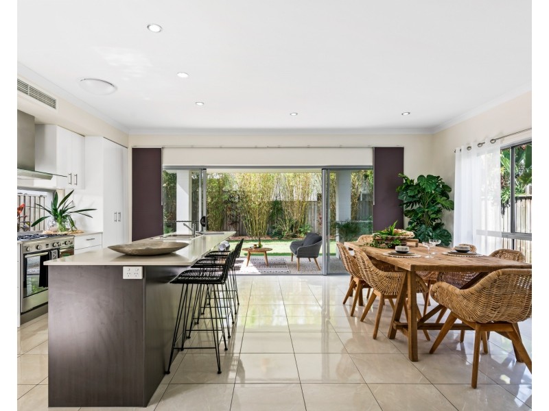 3 Tomkins Esplanade, Birtinya QLD 4575