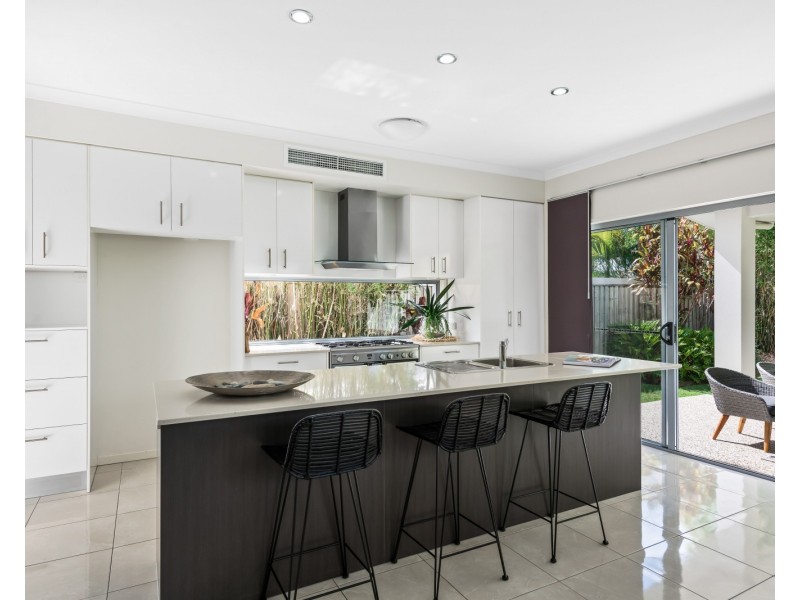 3 Tomkins Esplanade, Birtinya QLD 4575