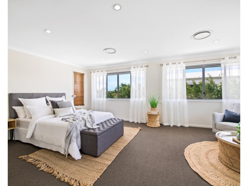 3 Tomkins Esplanade, Birtinya QLD 4575