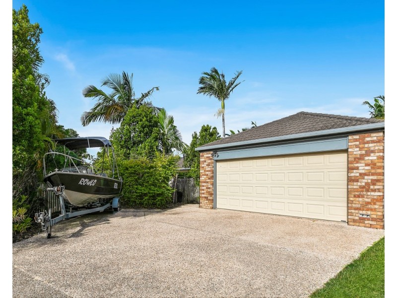 1 Meisner Court, Mountain Creek QLD 4557