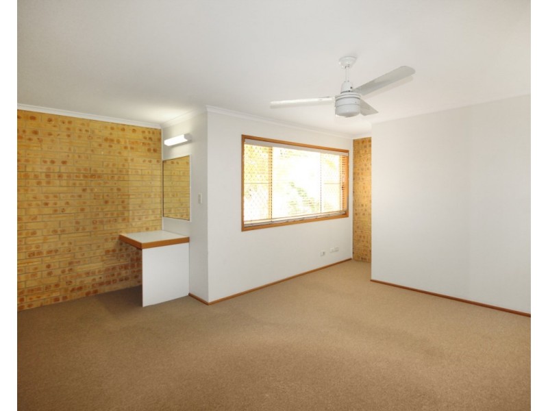 2/3 Arwen Street, Maroochydore QLD 4558