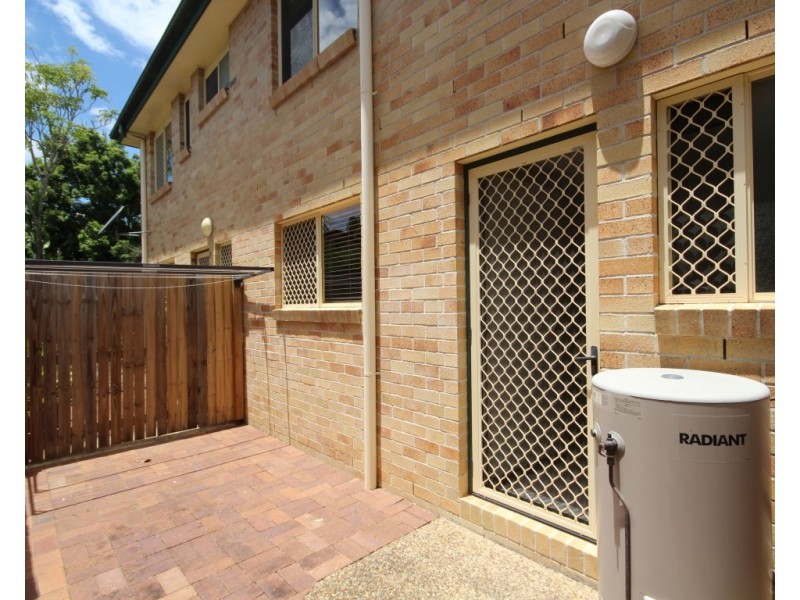 2/3 Arwen Street, Maroochydore QLD 4558