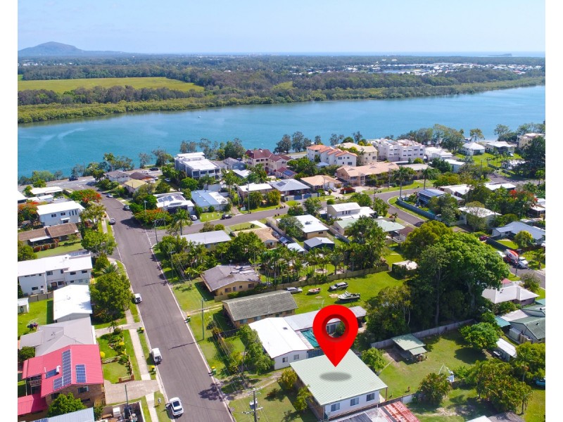 13 Yinni Street, Maroochydore QLD 4558