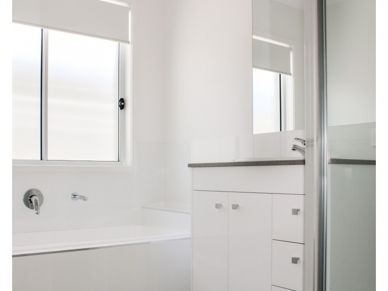 77 Maclamond Drive, Pelican Waters QLD 4551