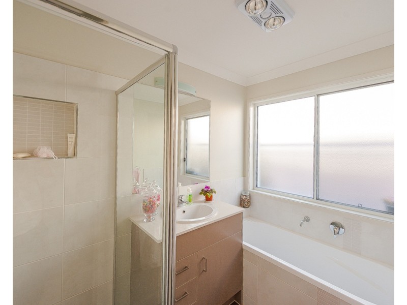 33 Peppertree Circuit, Maroochydore QLD 4558