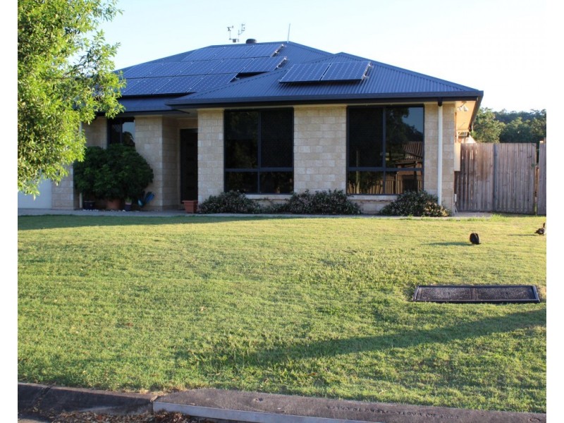 29 Maddock Ave, Mooloolah Valley QLD 4553