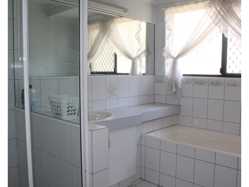 4 Dotterell Drive, Bli Bli QLD 4560