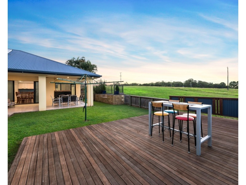 18 Harris Drive, Palmwoods QLD 4555