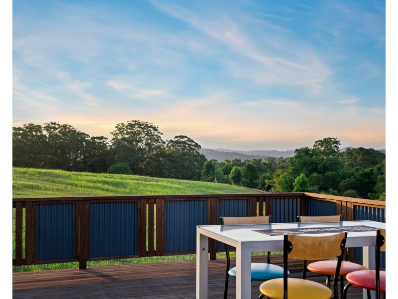 18 Harris Drive, Palmwoods QLD 4555