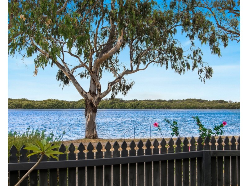 78 Picnic Point Esplanade, Maroochydore QLD 4558