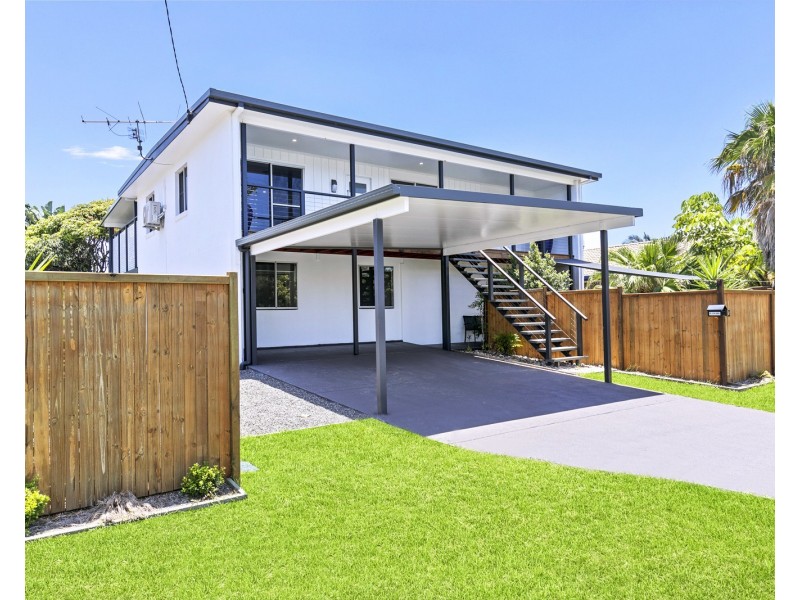 12 Bareena Place, Warana QLD 4575