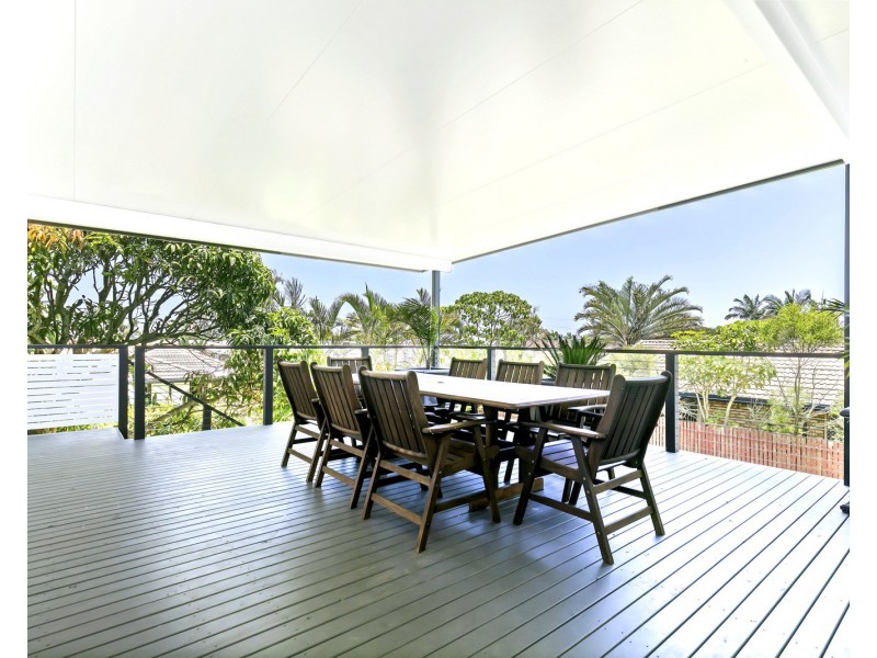 12 Bareena Place, Warana QLD 4575