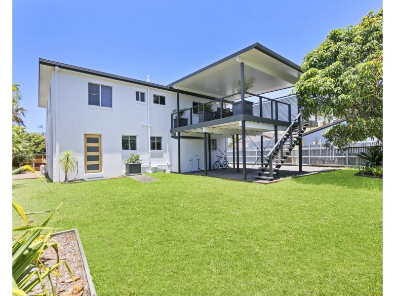 12 Bareena Place, Warana QLD 4575