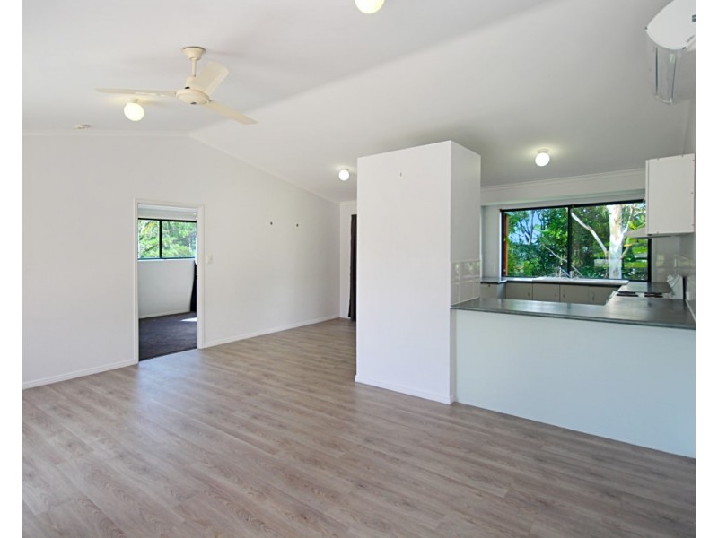 12 Sapphire Drive, Nambour QLD 4560