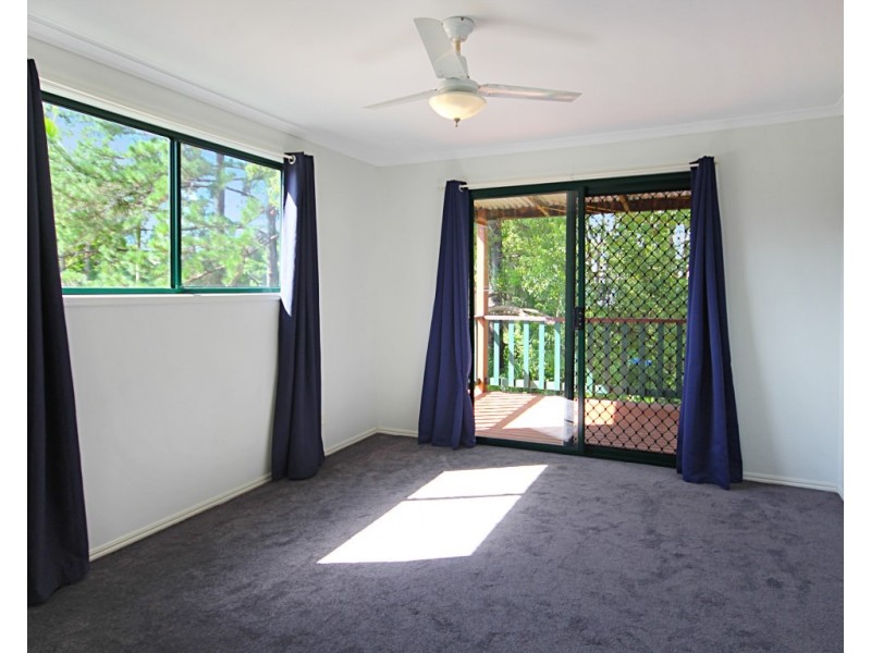 12 Sapphire Drive, Nambour QLD 4560