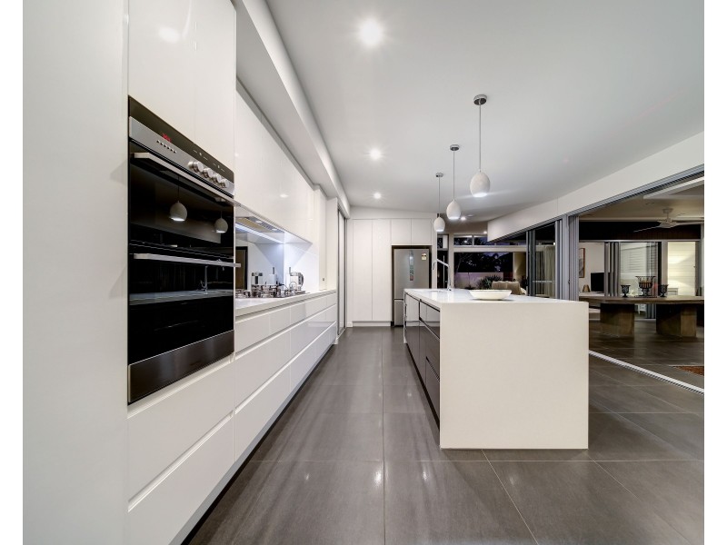 19  Pannaroo Street, Buddina QLD 4575