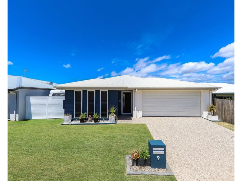 9 Henning Court, Mountain Creek QLD 4557