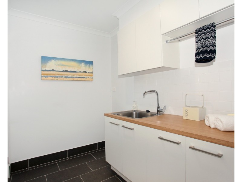 8 Lychee Place, Palmview QLD 4553
