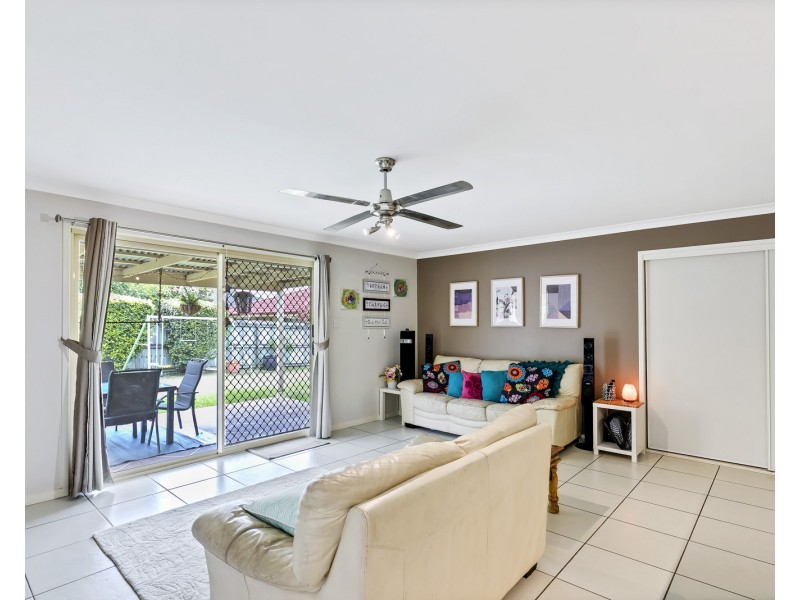 13 Usher Boulevard, Beerwah QLD 4519