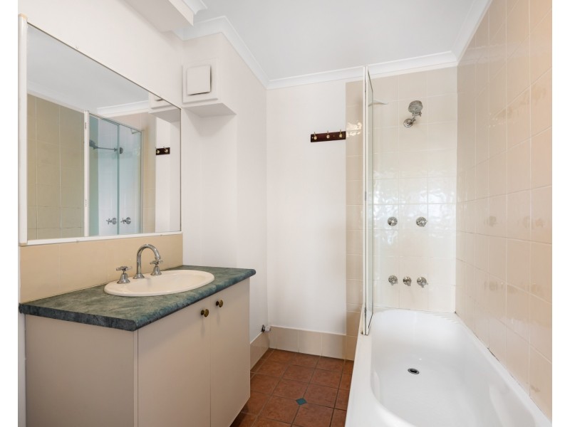 9/271 Bradman Avenue, Maroochydore QLD 4558
