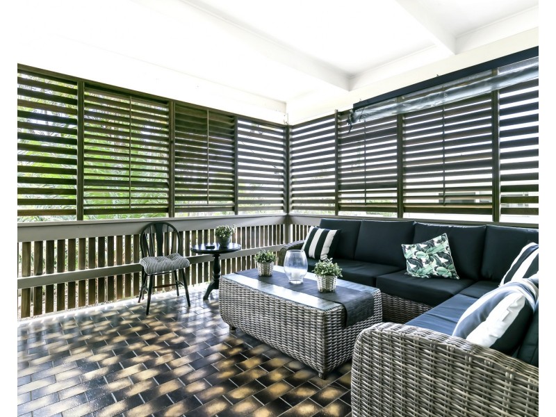 25 Victor Street, Alexandra Headland QLD 4572