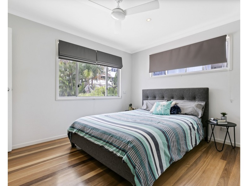 25 Victor Street, Alexandra Headland QLD 4572