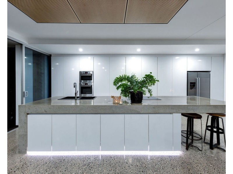 33 Blue Fin Circuit, Mountain Creek QLD 4557