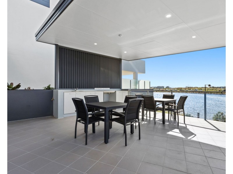 30/19 Shine Court, Birtinya QLD 4575